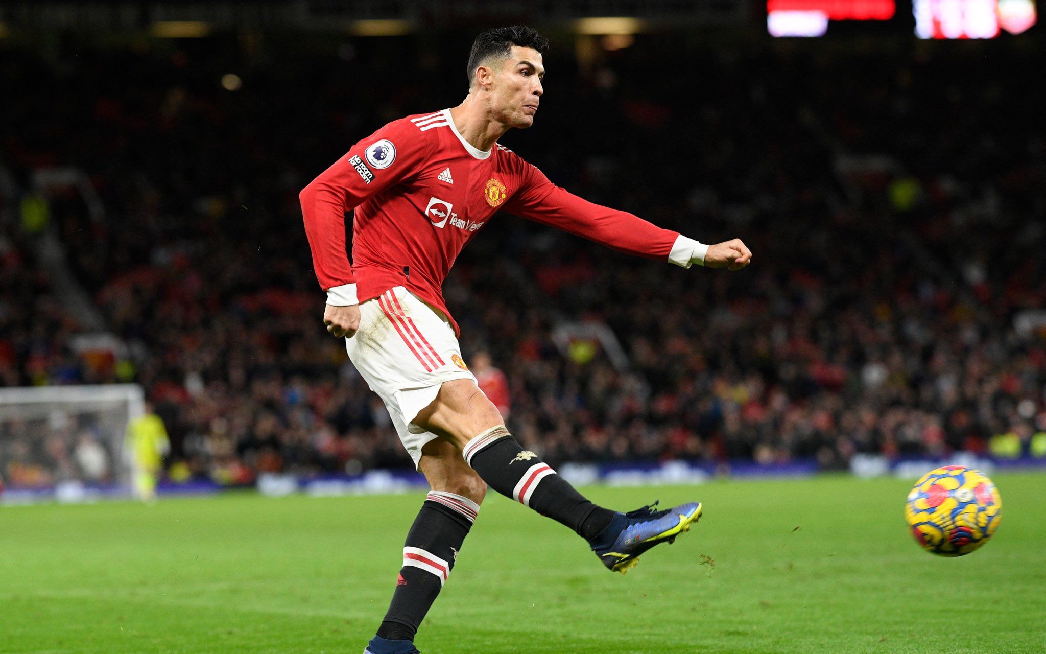 包含葡超窗口期再迎强敌，费耶诺德单刀错失，主帅态度——态度坚定，心理建设被强调的词条